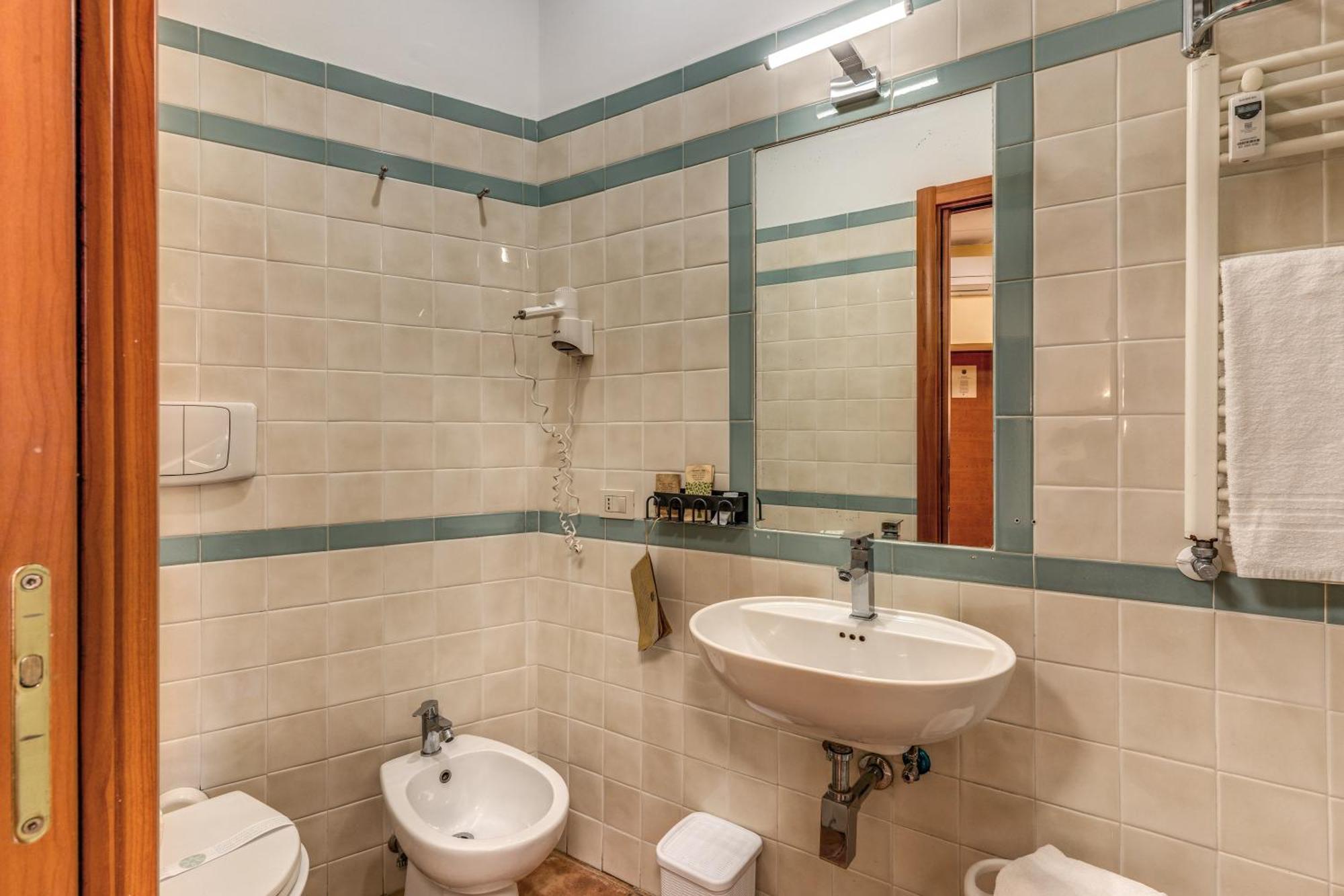 Locanda San Cosimato Rome Exterior photo